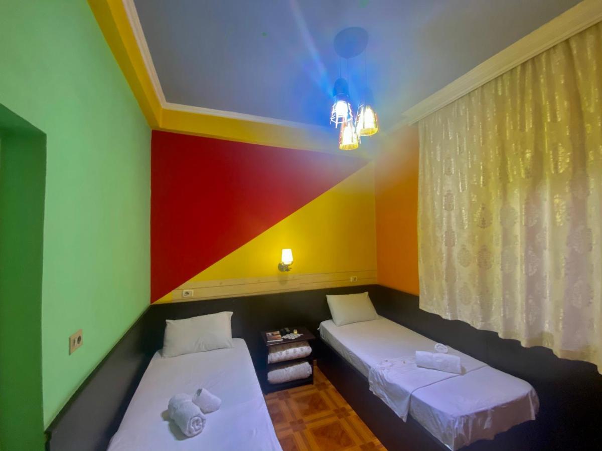 Hotel Rex ติรานา ภายนอก รูปภาพ